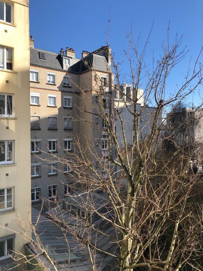 #AMAFENETRE Valérie, Paris 20e, 24 mars